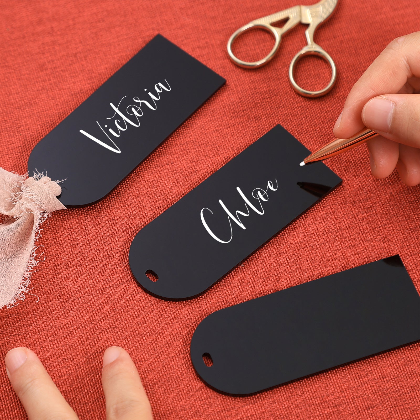 20 Pcs Black Acrylic Place Cards, 3.9x1.6 inches DIY Blank Hanging Tags, Perfect for Wedding Table Decor, Birthday, Centerpiece, Decoration, Party, Anniversary, Event